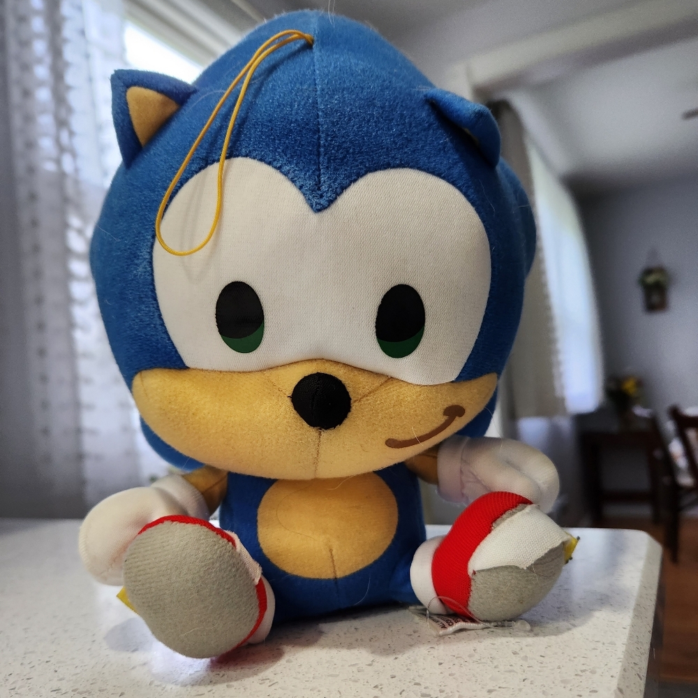 Sonic The Hedgehog -SD Sonic Sitting Plush 7", Multi